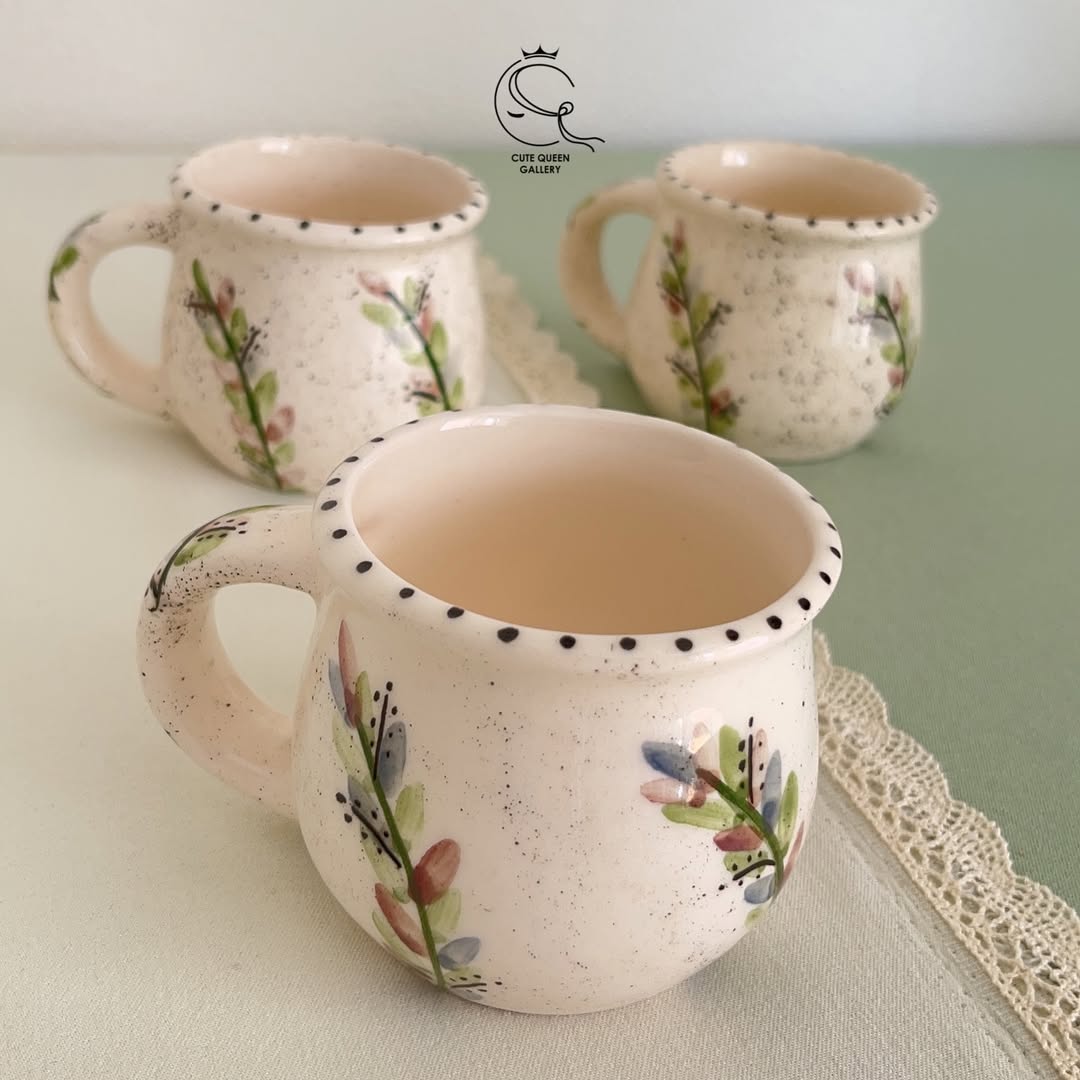 ماگ خمره‌ای سرامیکی طرح برگ