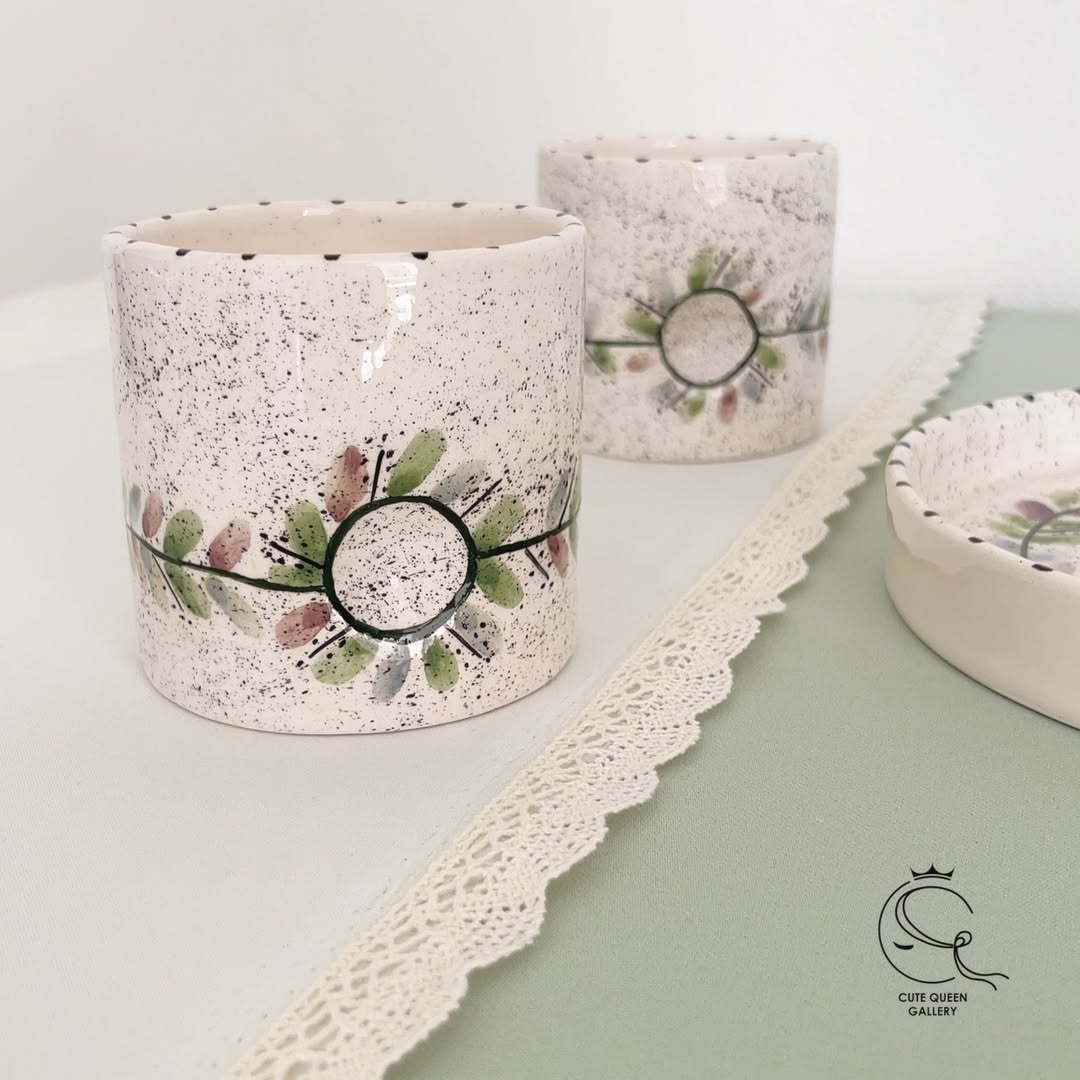 لیوان انگشتی سرامیکی طرح برگ